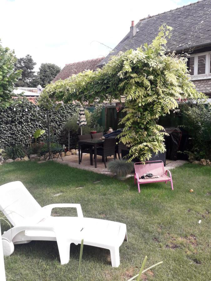 Aline Et Dim Bed & Breakfast Mereville  Exterior photo