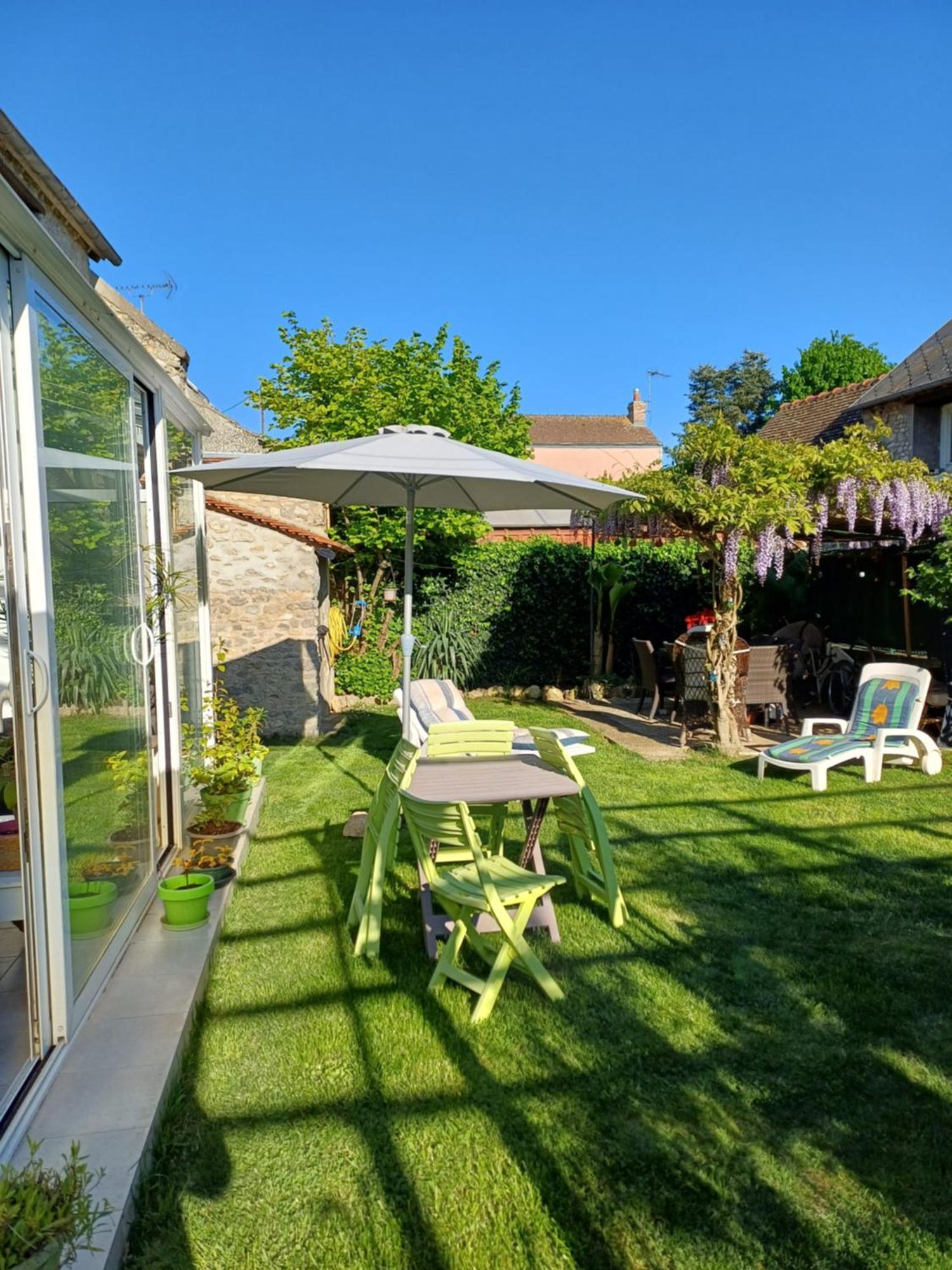 Aline Et Dim Bed & Breakfast Mereville  Exterior photo